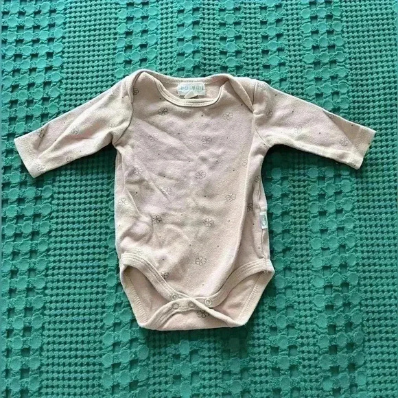 *3 for 10* Rabbit +  Bear onesie - Picture 1 of 4